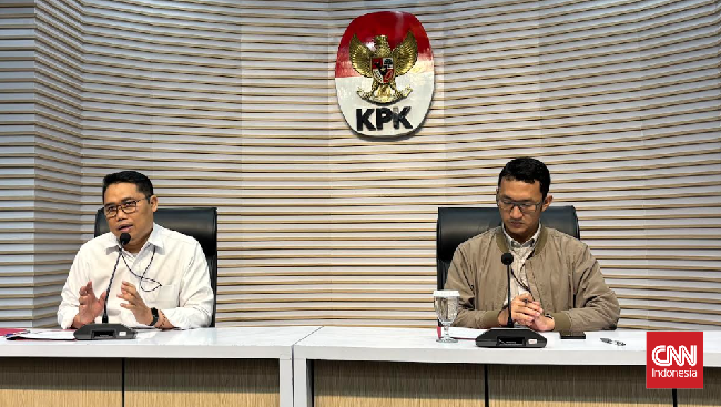 KPK berencana menjemput paksa Menas Erwin, tersangka suap terkait pengurusan perkara di Mahkamah Agung, setelah mangkir dari panggilan pemeriksaan.