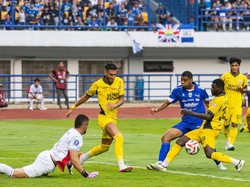 Statistik Uilliam Barros di Laga Persib Lawan Semen Padang