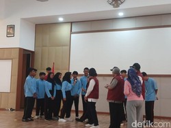 Video Momen Sri Mulyani Dengar Cerita Culture Shock Siswa Sekolah Rakyat