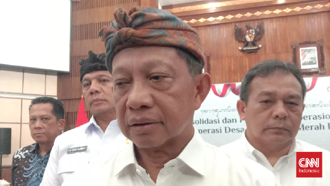 Mendagri Tito Karnavian menanggapi OTT KPK terhadap Bupati Kolaka Timur, Abdul Azis. Ia mengatakan Wabup Koltim bakal jadi plt bupati.