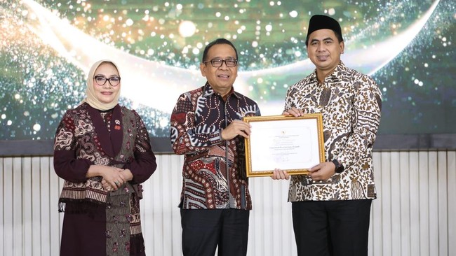 Pemprov Jateng secara konsisten mendorong pemerintah kabupaten/kota untuk memperkuat komitmen pemenuhan hak anak dan perlindungan kelompok rentan.