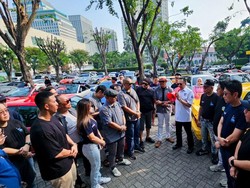 Bamsoet Sebut BMW Klasik Bukan Sekedar Nostalgia, tapi Peluang Investasi