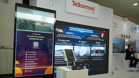 Telkomsel Tampilkan 6 Solusi AI Canggih di KSTI Indonesia 2025