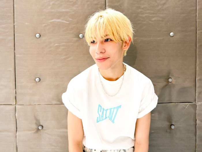 Tidak menjadi idol dan model, Raul juga dikenal sebagai aktor. Ia telah membintangi beberapa judul film populer sebagai pemeran utama, diantaranya 'Honey Lemon Soda' dan 'Akabane Honeko no Bodyguard'./ foto: x.com/SN__20200122