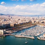 5 Negara Bebas Visa bagi WNI di Benua Eropa, Liburan Jadi Lebih Mudah!