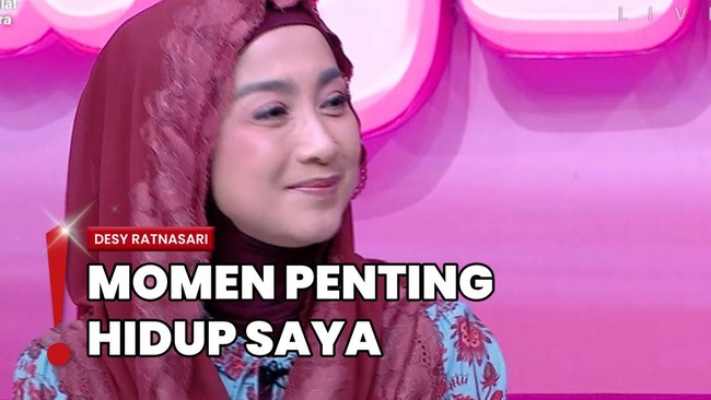 Berhasil Kuliah S3, Desy Ratnasari Teringat Janji ke Mendiang Ayah