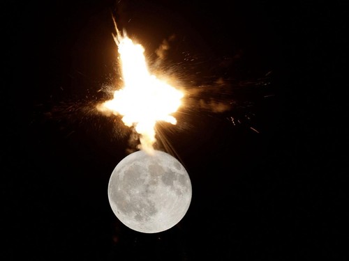FOTO: Fenomena Alam Sturgeon Moon di Langit Eropa