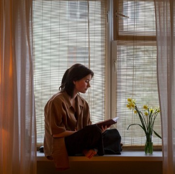 Kurang Support System, Begini Ciri-ciri Orang yang Hidup Tanpa Sahabat atau Keluarga