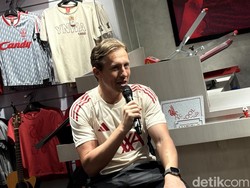 Lucas Leiva Sebut Pesaing Liverpool Musim Depan, Ada MU