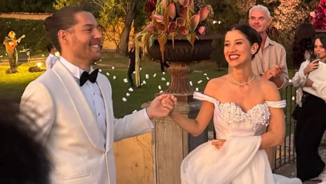 Nino Gandeng Steffi Zamora, Ini 7 Potret Pernikahan Intimate Millane Fernandez di Italia