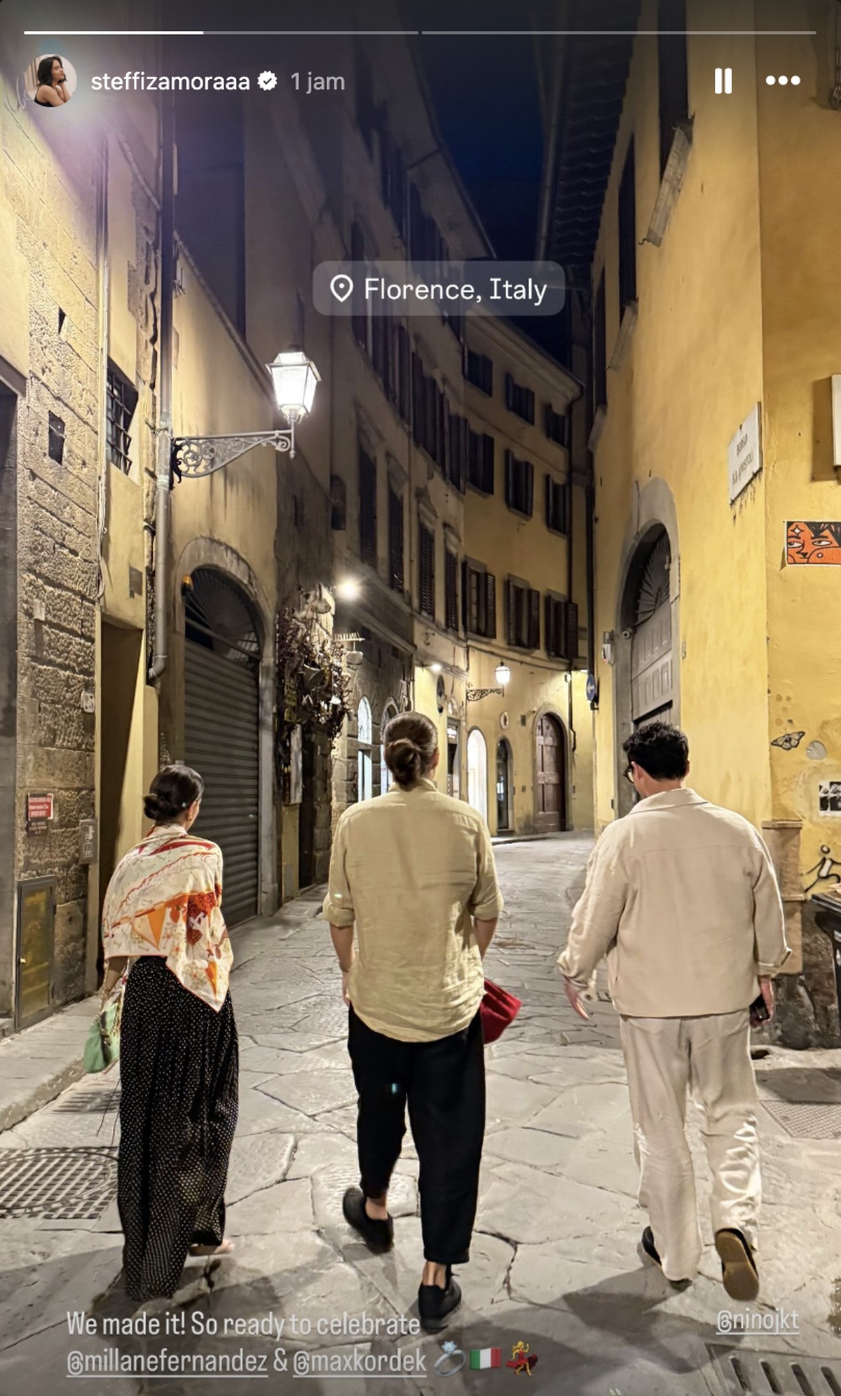 Nino Fernandez memboyong serta Steffi Zamora ke Italia untuk menghadiri pernikahan adiknya&comma; Millane Fernandez&period;