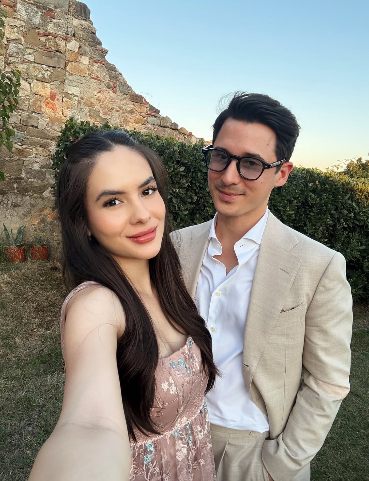 Steffi Zamora dan Nino Fernandez hadiri pernikahan Millane Fernandez di Italia&period;