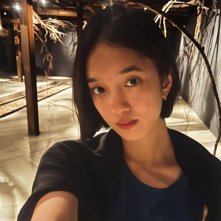 <p>Kehidupan anak artis Indonesia tampaknya tak pernah lepas dari sorot publik, termasuk Aishameglio Duta Chiara alias Aisha yang merupakan anak pertama Duta Sheila On 7 dan Adelia Lontoh. (Foto: Instagram@shadjo04)</p>