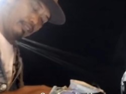 Viral Jukir di Surabaya Paksa Tarik Uang Parkir-Pukul Pengunjung Warkop