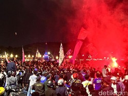 Ribuan Aremania Rayakan HUT ke-38 Singo Edan