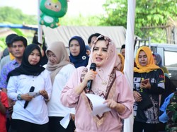 Bupati Pekalongan Serahkan Hibah Rp 150 Juta ke Masjid Al-Amin Windurojo