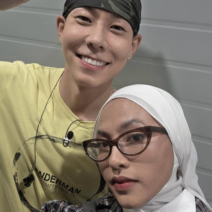 <p>Tak hanya itu, dari<em> postingan</em> Instagram terbaru Feby, ia juga mendapat pujian dari banyak rekan artis dan penyanyi Tanah Air. &ldquo;Bangga bangetttt,&rdquo; tulis Arafah Rianti. &ldquo;Kereeen banget nyanyinyaaa,&rdquo; tulis Rossa. (Foto: Instagram@fbyputrinc)</p>