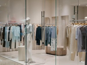 Rahasia dan Strategi Sukses Brand Loro Piana dan Quiet Luxury Sejenisnya