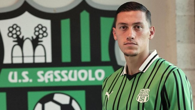 Kapan Debut Jay Idzes di Sassuolo? Jay Idzes berkesempatan untuk melakoni debut dalam beberapa hari ke depan usai resmi diperkenalkan sebagai pemain anyar Sassuolo.