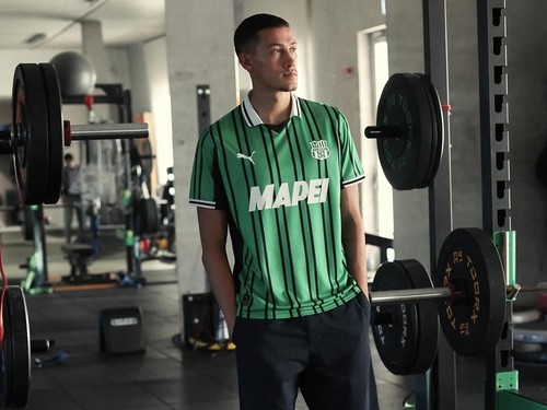 Jay Idzes Jadi Bek Paling Mahal di Sassuolo