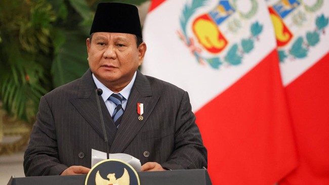 Prabowo Akan Beri Gelar Tanda Kehormatan pada 18 Agustus Presiden Prabowo Subianto dijadwalkan memberikan gelar tanda kehormatan pada tanggal 18 Agustus 2025.