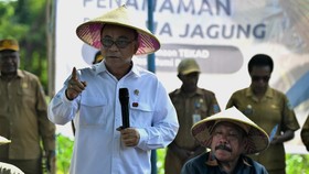 Menkop Ungkap Kopdes Bisa Jadi Penggerak Ketahanan Pangan di Nabire