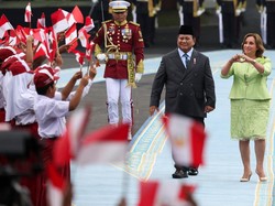 Video: Prabowo Sambut Kedatangan Presiden Peru Dina Boluarte di Istana Merdeka