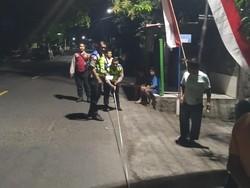 Tak Pakai Helm, Pemotor Tewas Tabrak Pikap di Buleleng