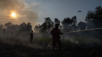 FOTO: Pemadaman Titik Api Karhutla di Ogan Ilir