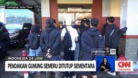 VIDEO: Pendakian Gunung Semeru Ditutup Sementara