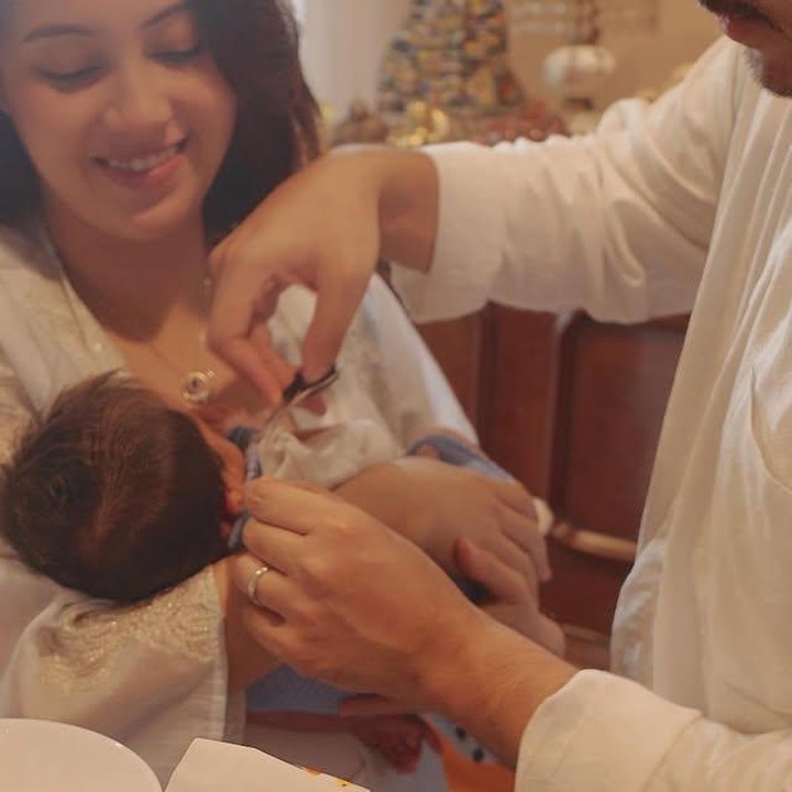 <p>Nah, Bunda, dari kisah pasangan aktris Anggika dan Omar ini, terlihat bahwa kebahagiaan sejati datang dari hal-hal yang sederhana. Semoga Baby Arya tumbuh menjadi sosok yang sehat, cerdas, dan penuh kasih sayang. (Foto: Instagram @anggikabolsterli)</p>