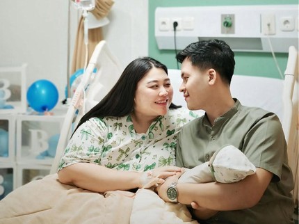 5 Potret Clarissa Putri Melahirkan Anak Pertama, Sambut Bahagia Kehadiran Baby Boy!