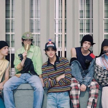 Lirik Lagu JoyRide - CORTIS