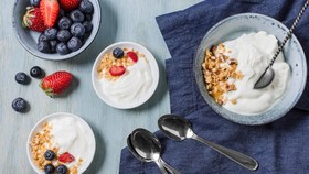 Apa yang Terjadi Pada Tubuh Jika Makan Yogurt Setiap Hari?