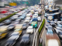 Info Kepadatan Lalin di Tol Arah Jakarta: Halim-Cawang Kunciran-Tomang