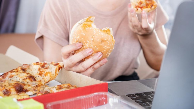 Ilustrasi makan cepat saji