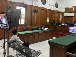 Korupsi Anggaran Desa, Kades Kradinan Tulungagung Dituntut 3,5 Tahun Bui