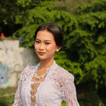 Sambut Hari Kemerdekaan, Ini 5 Inspirasi Makeup Look yang Bisa Kamu Gunakan Saat 17 Agustusan