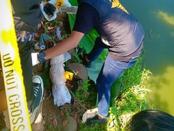 Mayat Bayi Terbungkus Sarung Ditemukan Mengapung di Danau Mawang Gowa