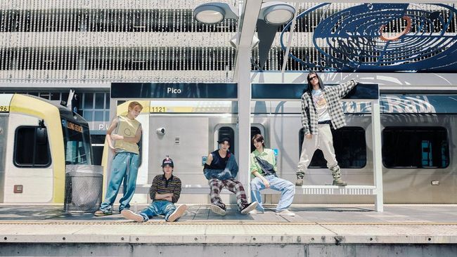 Lirik Lagu FaSHioN - CORTIS