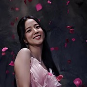 Beri Kejutan untuk Fans, Jisoo BLACKPINK Rilis Video Klip untuk Lagu Your Love