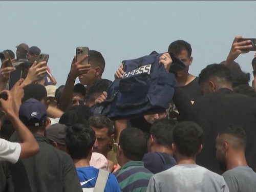 VIDEO: Pemakaman Jurnalis Al Jazeera Korban Serangan Israel di Gaza