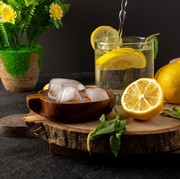 Kapan Waktu Terbaik Mengonsumsi Air Lemon? Ini Penjelasan Menurut Ahli