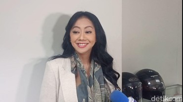 Asri Welas Tampil Seksi demi Totalitas Peran di Film Terbaru