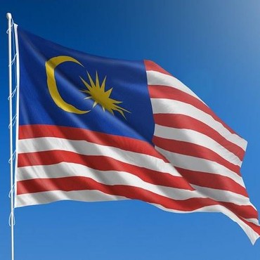 Malaysia Bagi-bagi Uang ke 22 Juta Warga untuk Rayakan Hari Kemerdekaan, Harga BBM & Listrik Turun