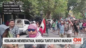 VIDEO: Demo di Pati Ricuh, Polisi Lontarkan Gas Air Mata