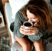 Efek Minum Kopi di Pagi Hari Sebelum Sarapan, Baik atau Buruk Sih?