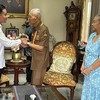 Gibran Temui Try Sutrisno, Antar Langsung Undangan HUT RI