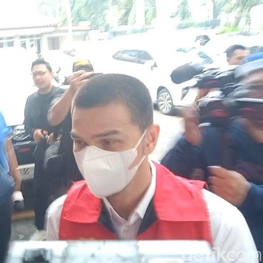 Saksi Sebut Jonathan Frizzy Salah Satu Aktor Utama Pembelian Obat Keras Liquid Vape