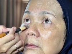Viral! Wanita 64 Tahun Berubah Drastis Berkat Makeup, Bikin Melongo